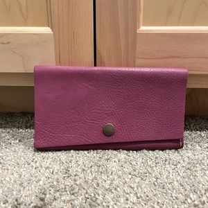Portland Leather Goods Rancher Wallet in Mulberry